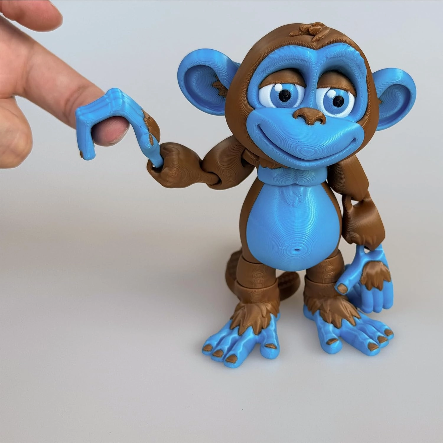 3D Printed Articulated Monkey Fidget Toy – Posable, Hangable, Stands on Its Own for Fun Poses and Display (Multicolor)