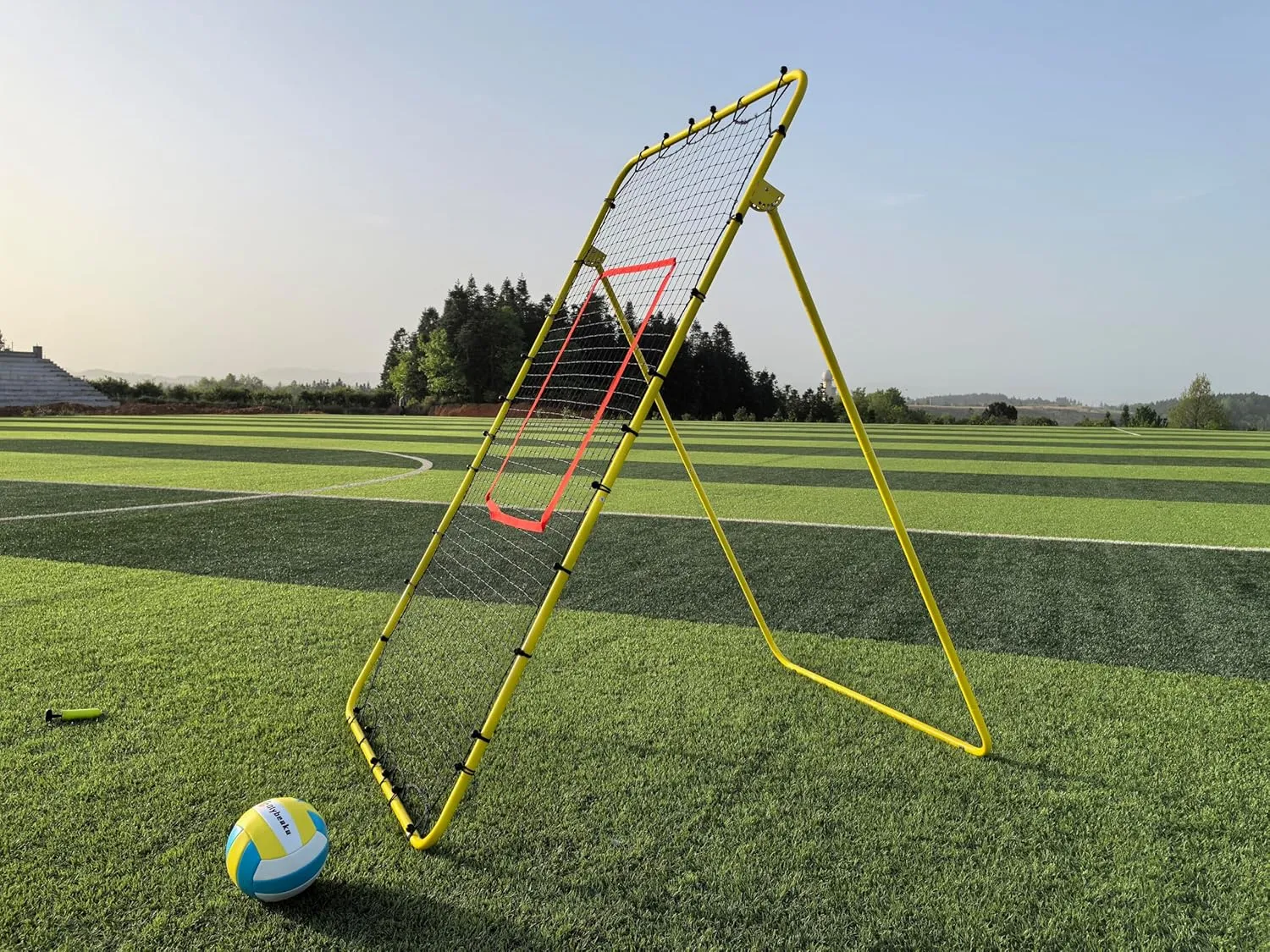5-Angle Adjustable Volleyball Rebounder Net 7x4ft, Durable & Portable Bounce Back Training Equipment for Practicing Volleying Bumping Spiking with High-Tension Net, PU Volleyball, Pump, Stakes