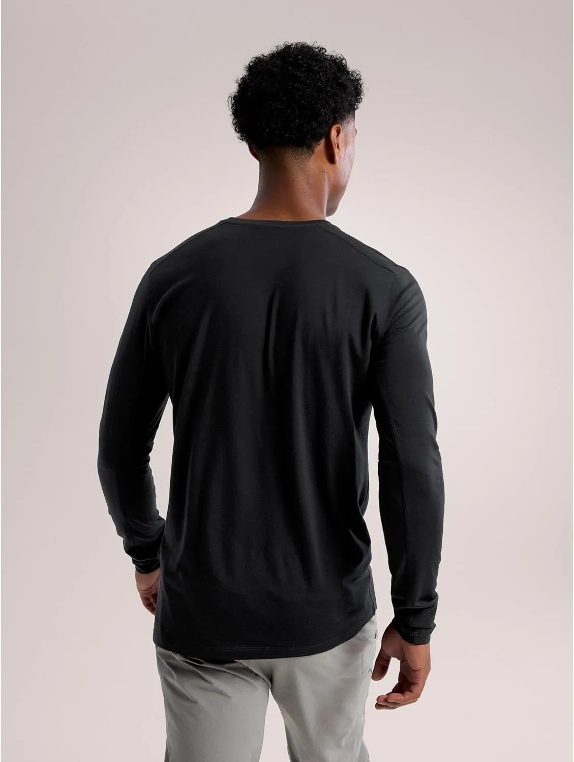 Arc'teryx Ionia Merino Wool Shirt LS Men's | Soft Merino-Blend Tee for Year-Round Adventure