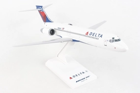 Daron SkyMarks Delta 717 New Livery Model 1/130 (SKR760)