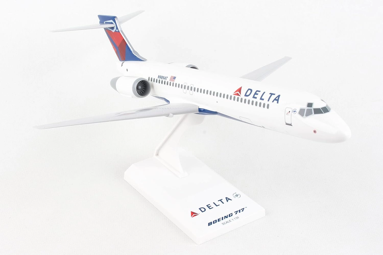 Daron SkyMarks Delta 717 New Livery Model 1/130 (SKR760)