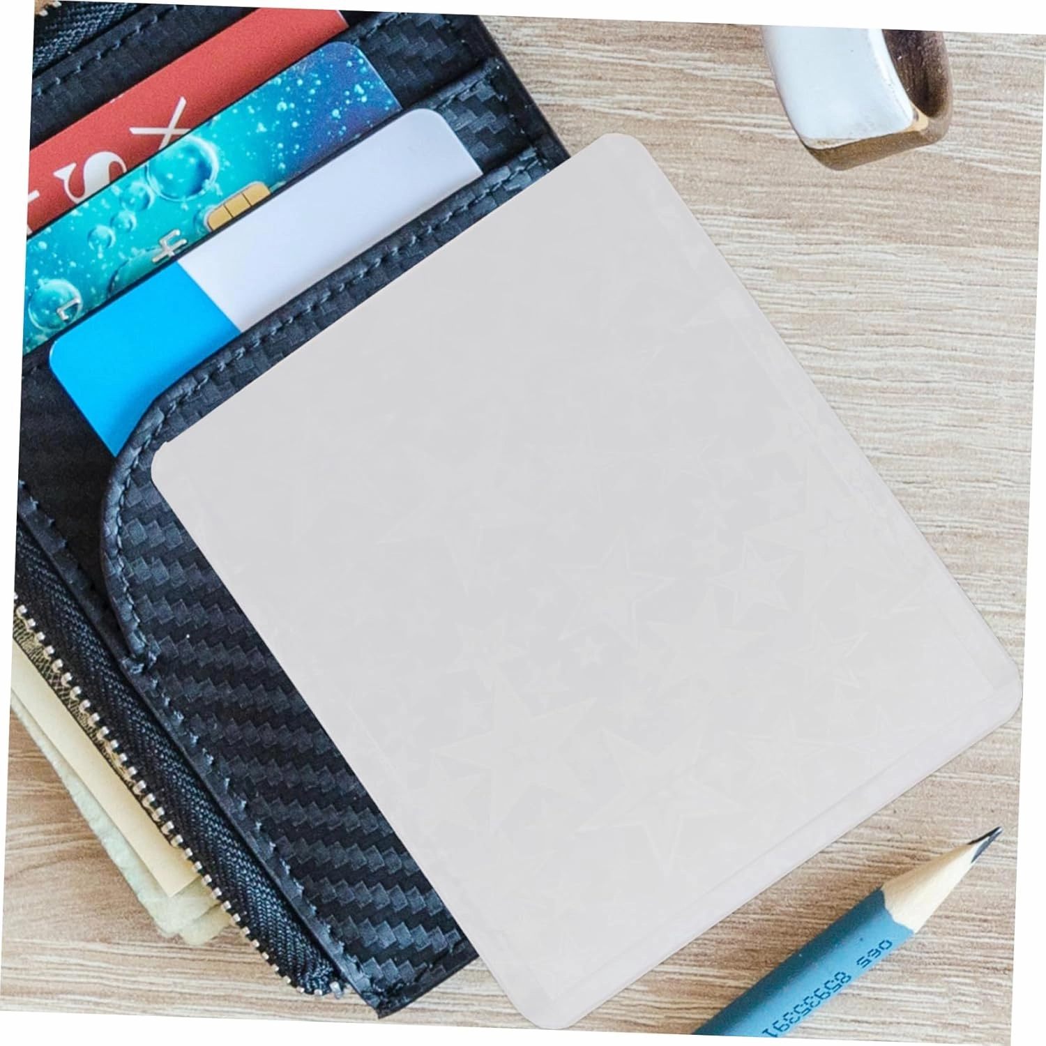 Garneck 50pcs Portable Card Sleeves Transparent Protective Card Holders Simple for Photos Game Tear-Resistant for Collection Storage