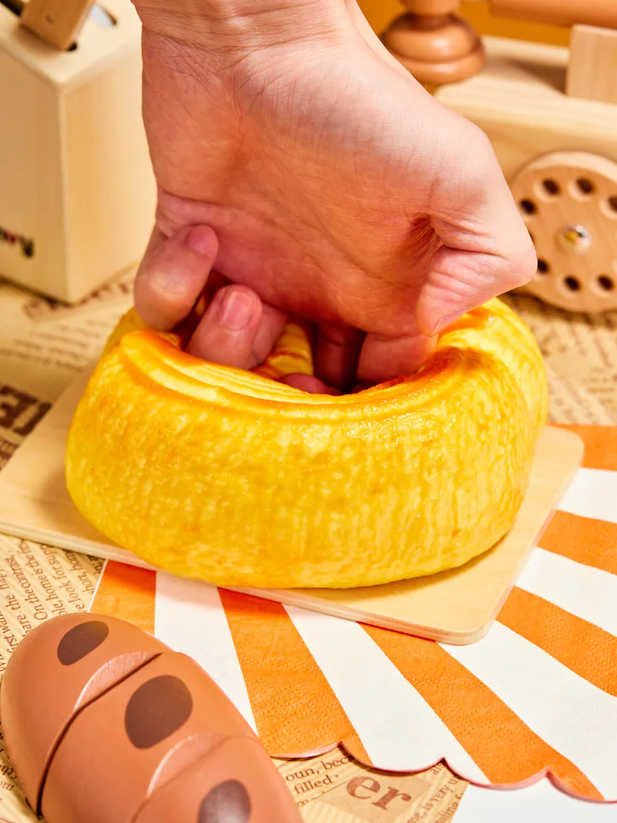 Giant Pull-apart Bread Squeeze Toy