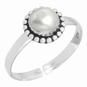 Jeweloporium 925 Sterling Silver Ring for Women Adjustable Size 5 to 9 White Freshwater Pearl Gemstone Costume Small Silver Ring Easter Gift Solitaire Jewelry