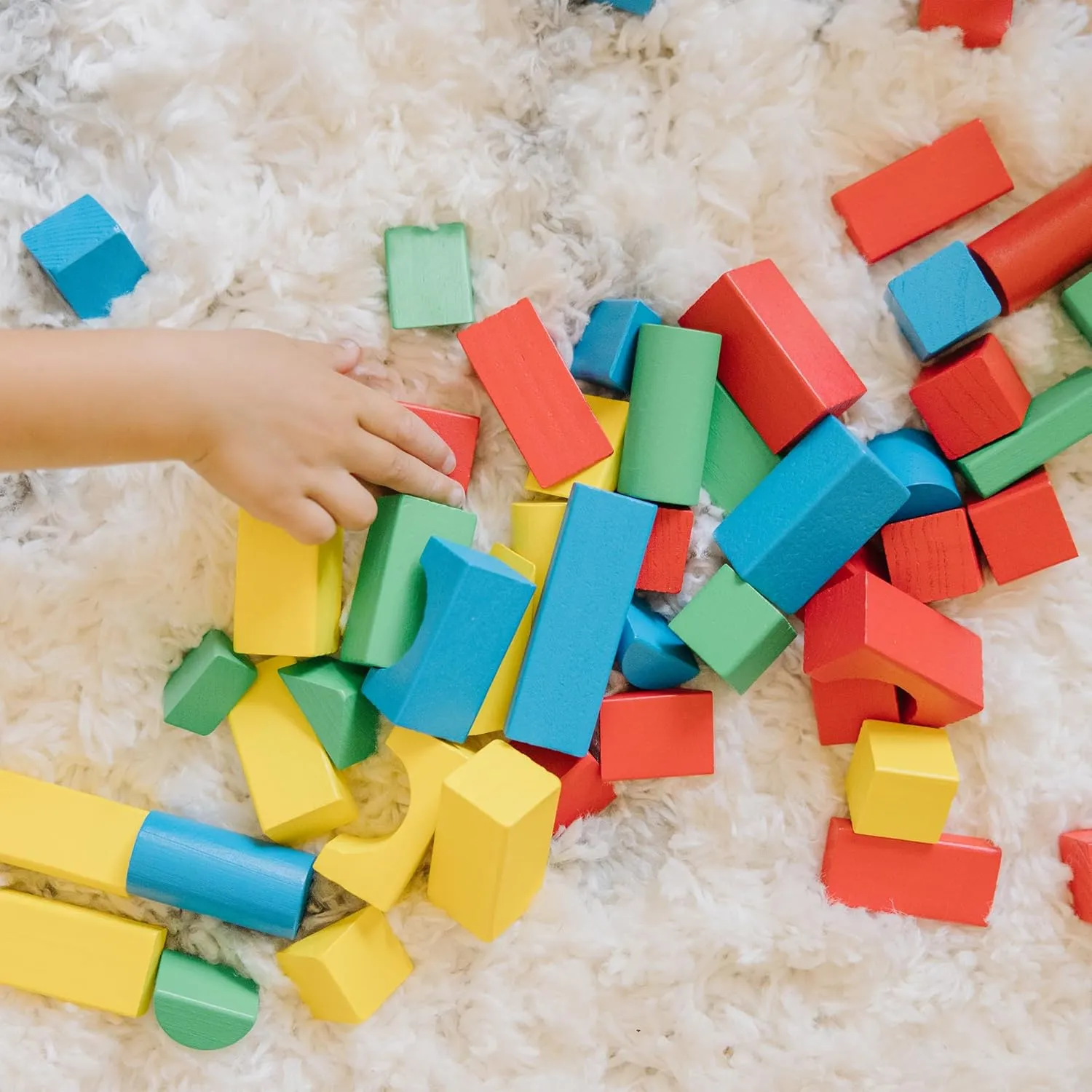 Melissa & Doug Wooden Building Blocks Set - 100 Blocks in 4 Colors and 9 Shapes Classic Kids Toys, Colored Wood For Toddlers Ages 2  - FSC-Certified