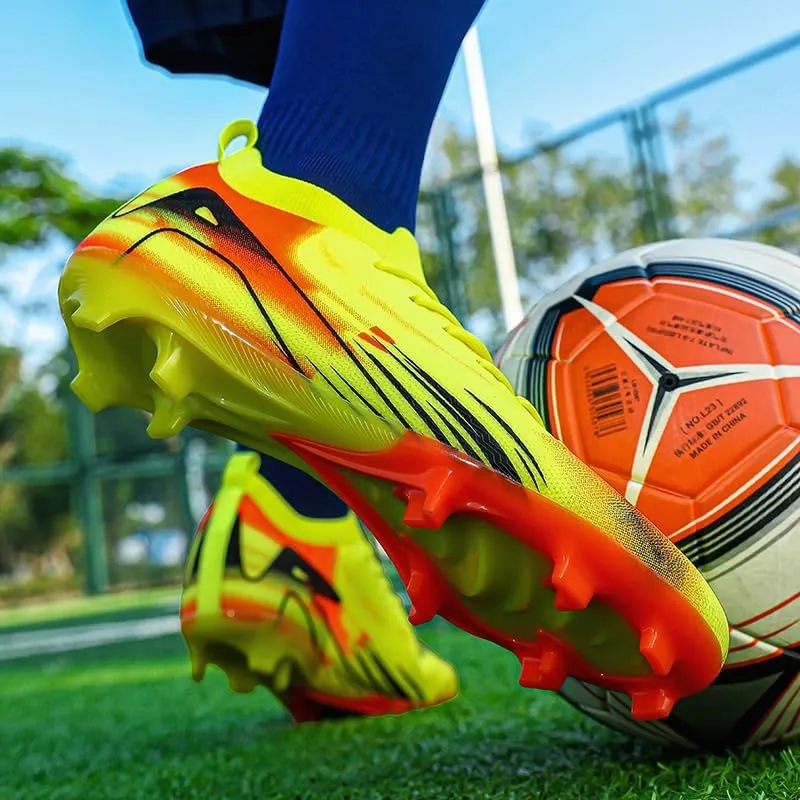 Men’s Soccer Shoes Low-Tops Lace-Up Non-Slip Spikes Indoor Outdoor Sport Flexible Athletic Football Futsal TF/AG Turf Cleats
