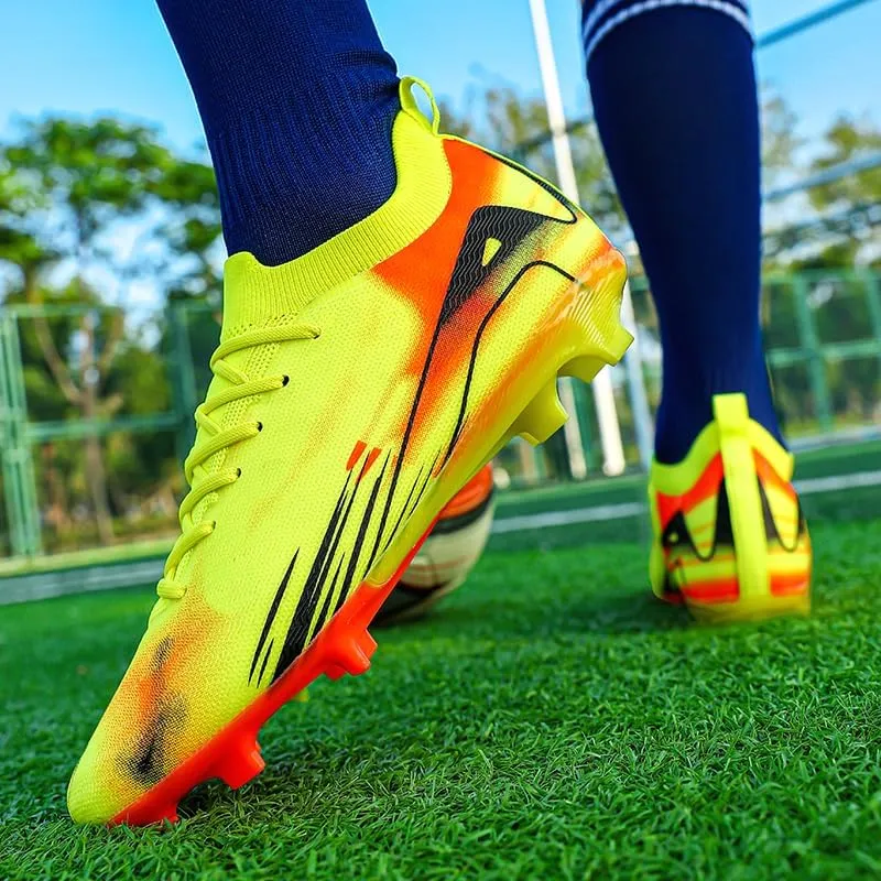 Men’s Soccer Shoes Low-Tops Lace-Up Non-Slip Spikes Indoor Outdoor Sport Flexible Athletic Football Futsal TF/AG Turf Cleats