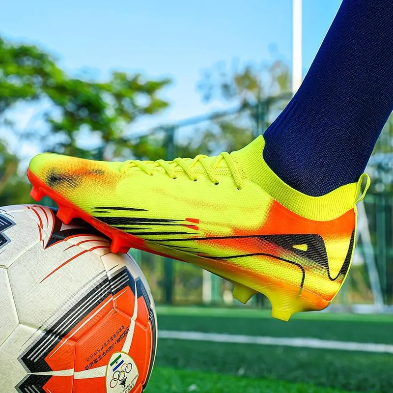 Men’s Soccer Shoes Low-Tops Lace-Up Non-Slip Spikes Indoor Outdoor Sport Flexible Athletic Football Futsal TF/AG Turf Cleats