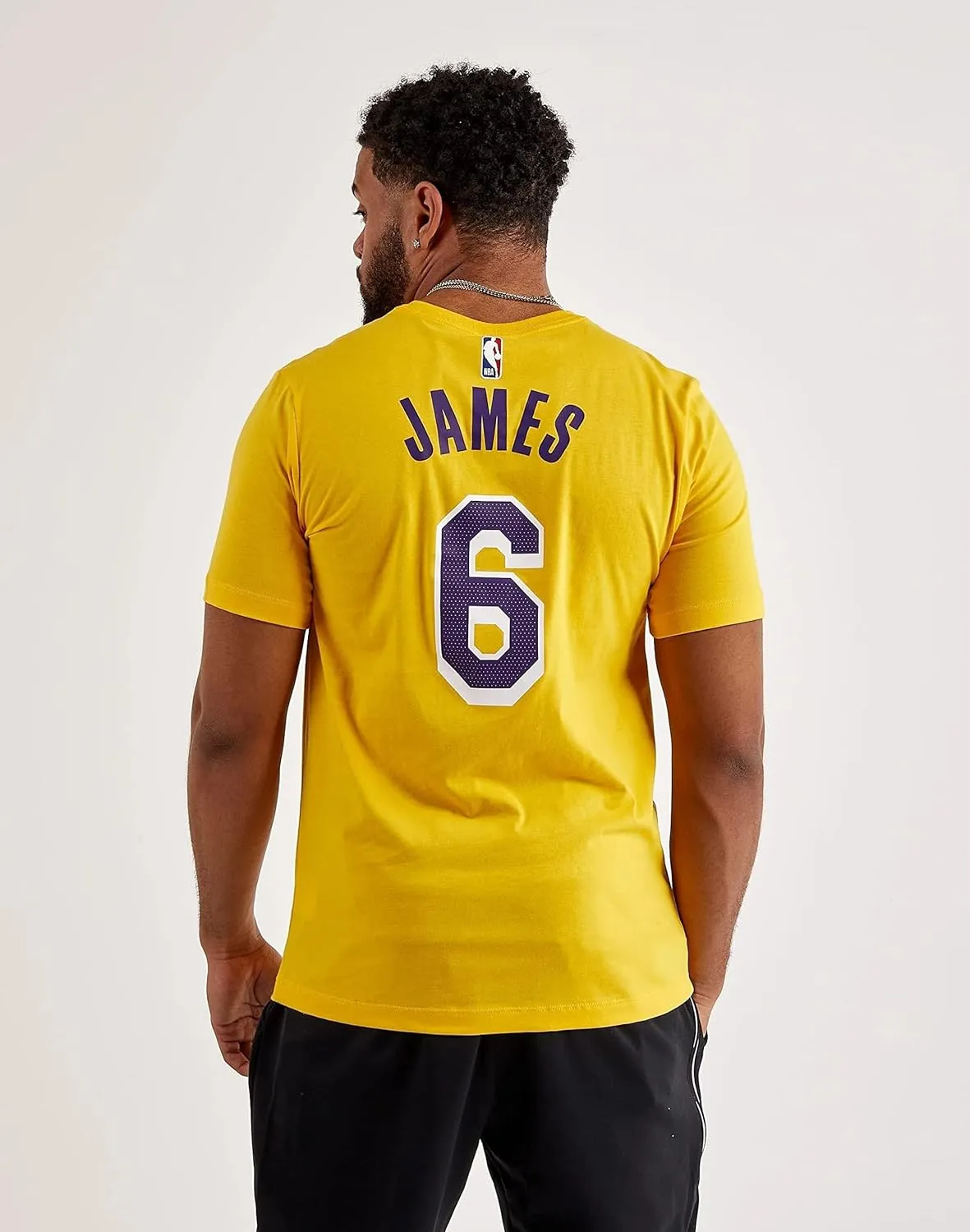 Nike Men's Los Angeles Lakers Lebron James T-Shirt