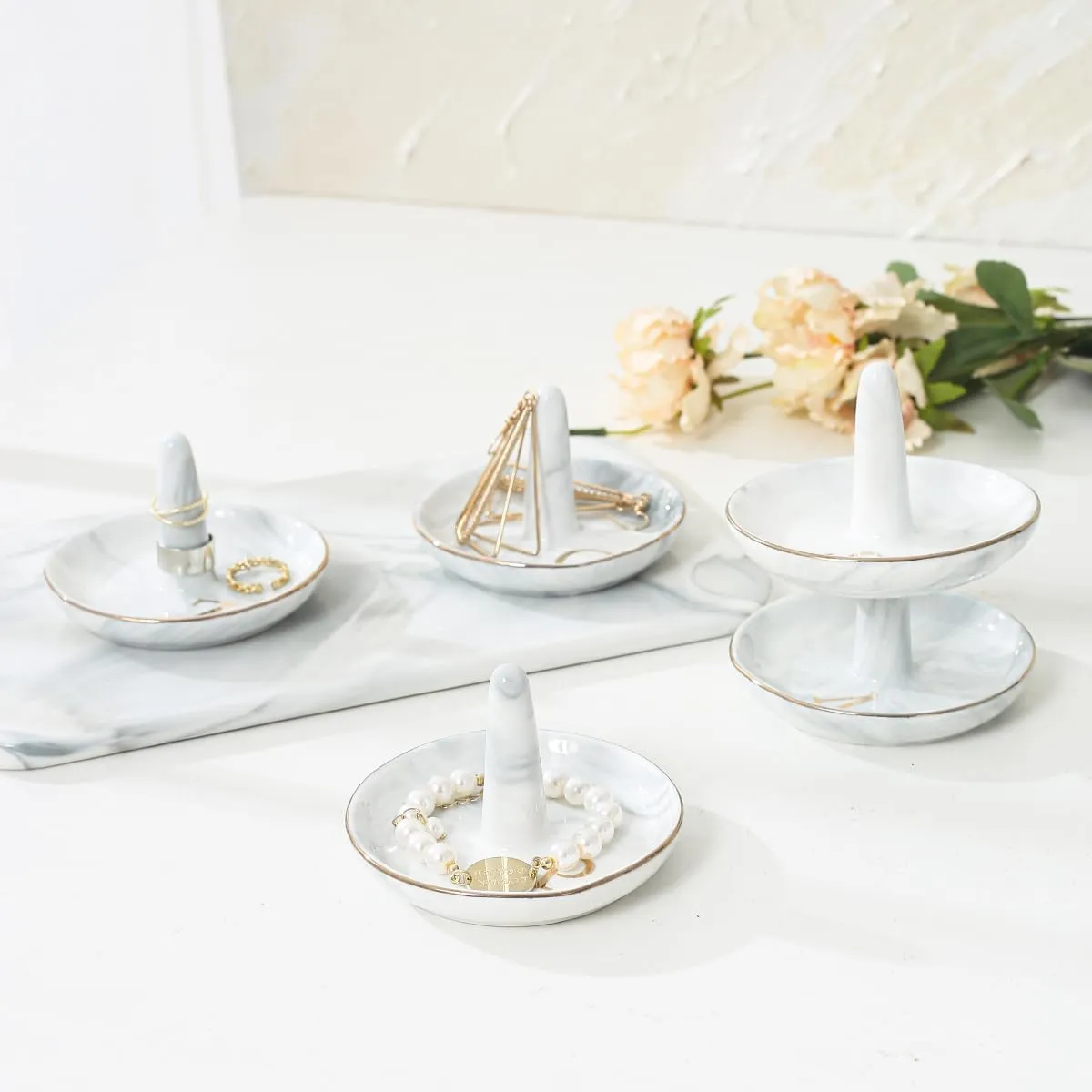 oskas Bridal Gift Marble Ring Dish Holder with Personalized Initials Monogrammed,Decorative Trinket Jewelry Tray,4 Inch,Ceramic (S)