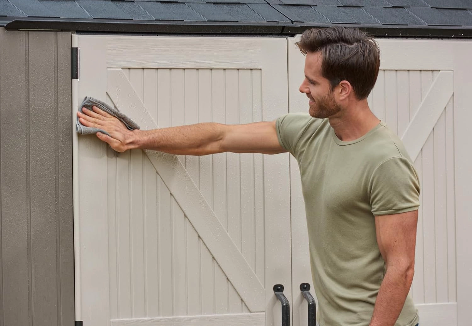Rubbermaid Extra Large Resin Outdoor Storage Shed With Floor (7 x 10.5 Ft.) Weather Resistant Brown Organization for Home/Lawn Mower/Backyard Equipment/Bike Storage/Pool Supplies