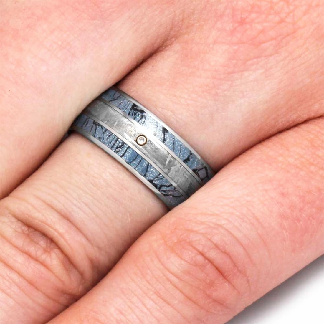 The Men's Jewelry Store (Unisex Jewelry) White Sapphire, Gibeon Meteorite, Cobaltium Mokume 8.5mm Comfort-Fit Titanium Wedding Band