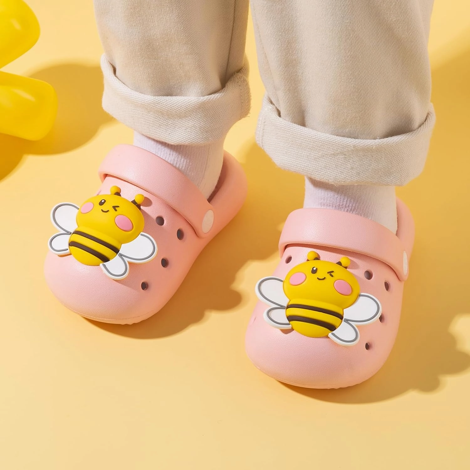Toddlers Boys & Girls Clogs Cute Bee EVA Non-Slip Lightweight Kids Water Shoes for Beach Pool Play