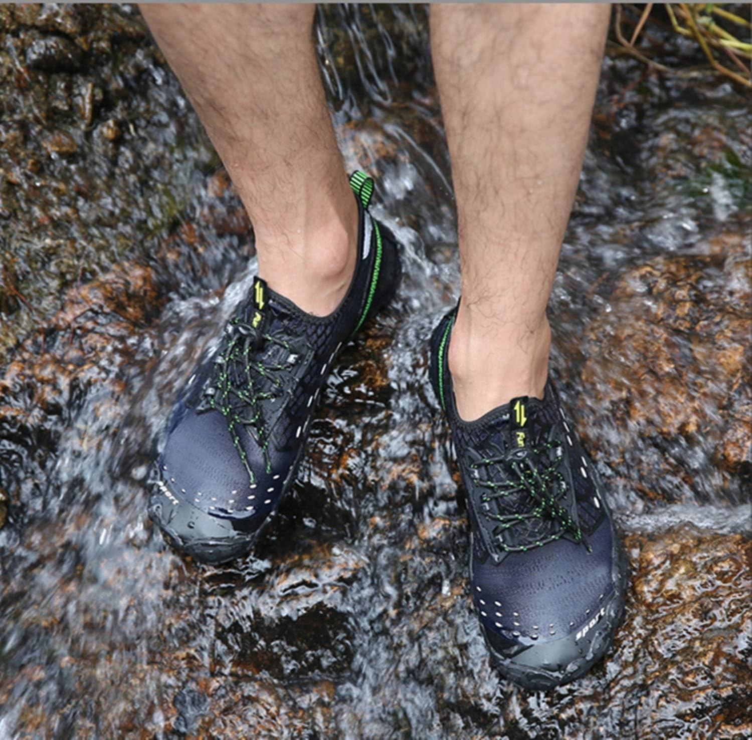 UBFEN Water Shoes Aqua Swim Shoes Mens Womens Beach Sports Quick Dry Barefoot for Boating Fishing Diving Surfing
