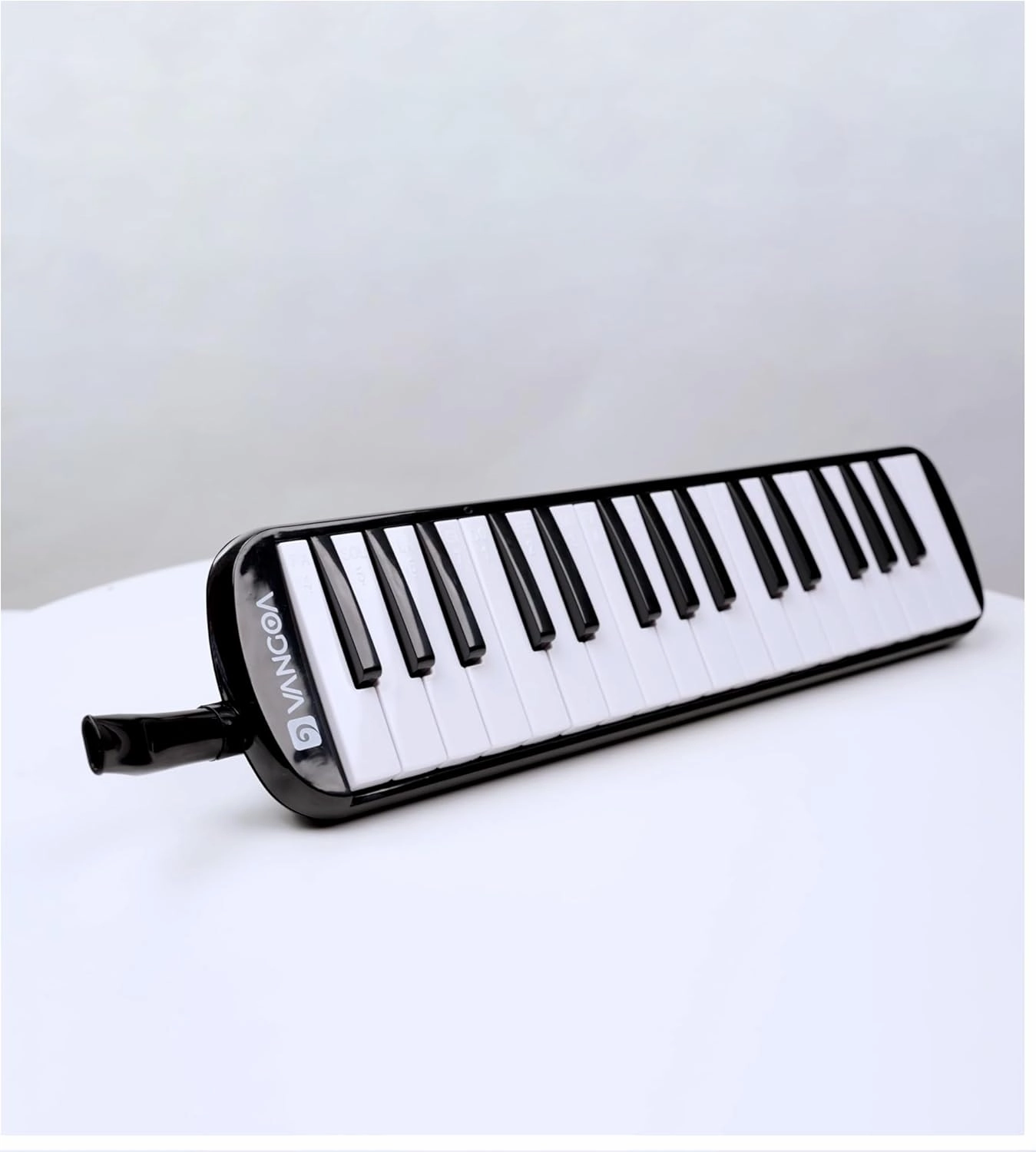 Vangoa 32 Key Melodica, Musical Instrument Air Piano Keyboard, Melodicas with Carrying Bag, Double Mouthpieces, Wipe Cloth, Key Stickers, Long Tubes (Black)
